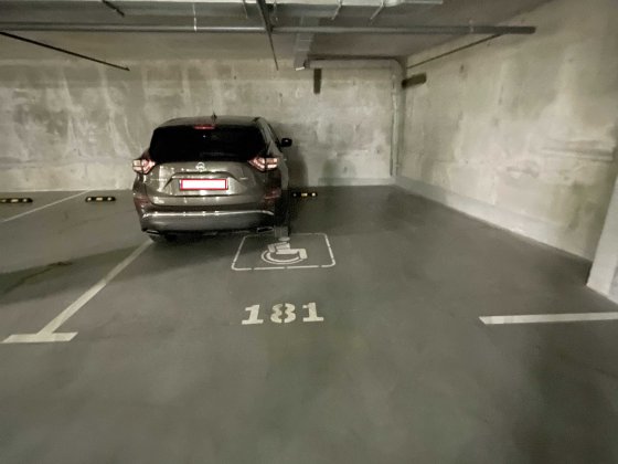 Паркомісце на 2 авто, ЖК Crystal Park Tower, Берестейський пр-т, 42а Киев