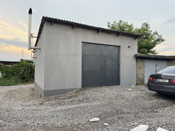 Гараж 6 на 6 метрів Високий під Бус Підвал на весь гараж Яма охорона