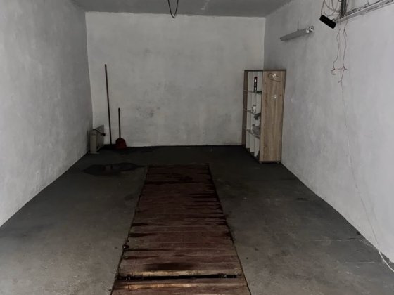 Гараж центр города Дніпро