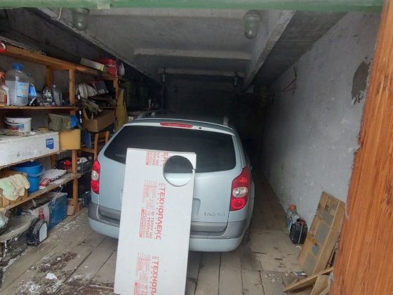 Продам гараж троещина Супутник 1 Крайня 4х6 хозяїн Киев