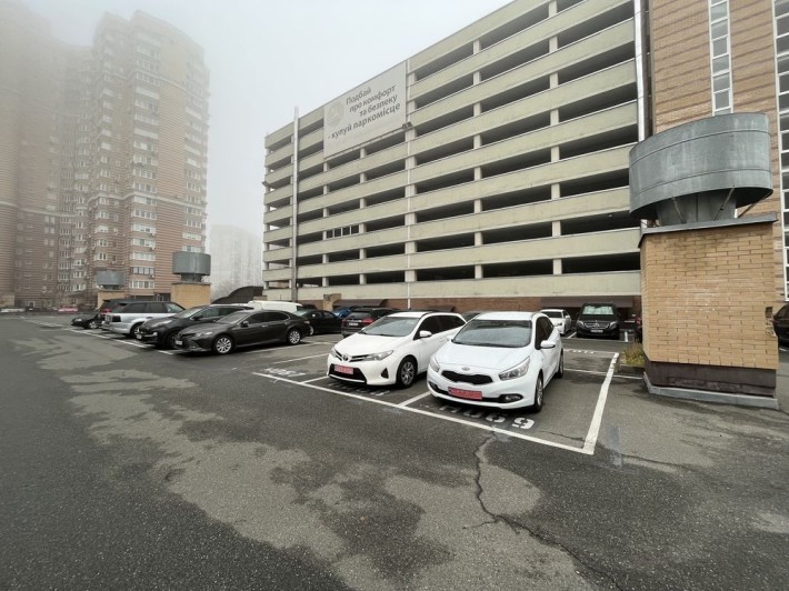 Продам паркомісце ЖК Голосіївська Фортеця - фото 1