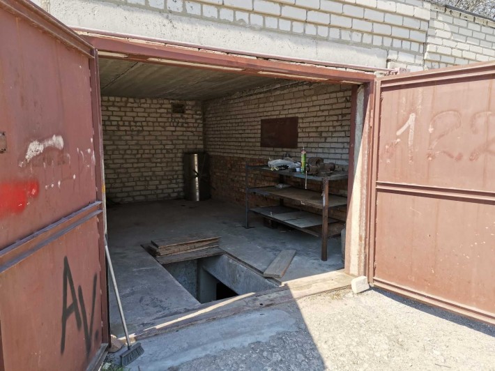 Продам капитальный гараж. 3-й Шевченківський - фото 1