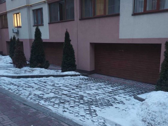 Продаж гаража площею 40м.кв.на дві машини. Кн Ольги 100і Львів