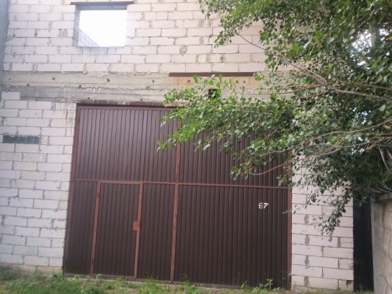 Продам гараж 8 на 9 метров под сто недострой Киев