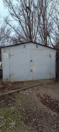 Продам гараж по улице Истомина - фото 1