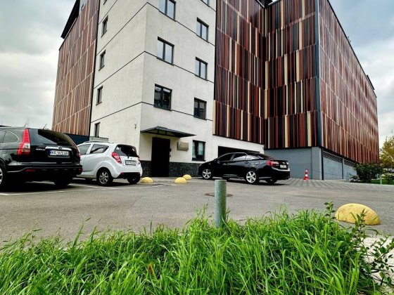 Продам паркинг/гараж на Победе/Ривер Парк/Бест Хаус Днепр