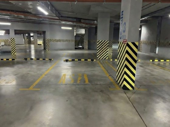 Підземний паркінг Кадорр на Каманіна. 44, 43, 45, 48, 27, 32 Перлини Одеса