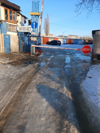 Продам гараж. На Северной Салтовке. Круг трамвая . Энтузиаст. - фото 1