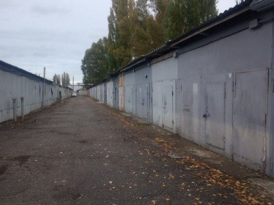 Гараж, Поршень,Бучмы11 Харків