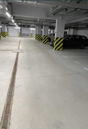 Суперове Паркомісце Зарядка Розстрочка Деміївська - фото 1