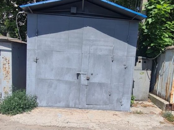 Продам гараж. г/К Надежда. Левобережный 3. Караван Слобожанське