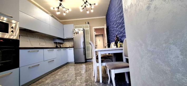 ПРЕМІАЛЬНА 2-рівнева кв з ТЕРАСОЮ в ПРЕСТИЖНОМУ комплексі - фото 1