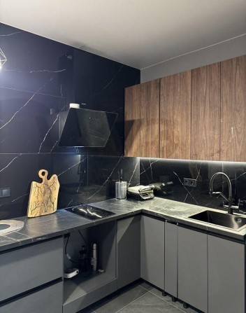 продам 1 ком Виарома - фото 1