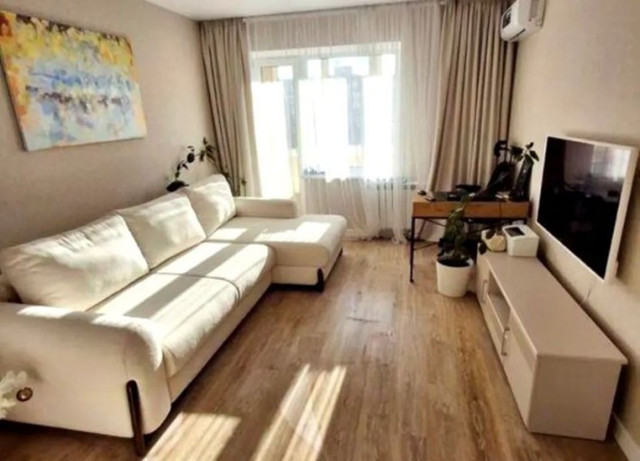 Продаж 2-к квартири просп. Оболонський 22 - фото 1