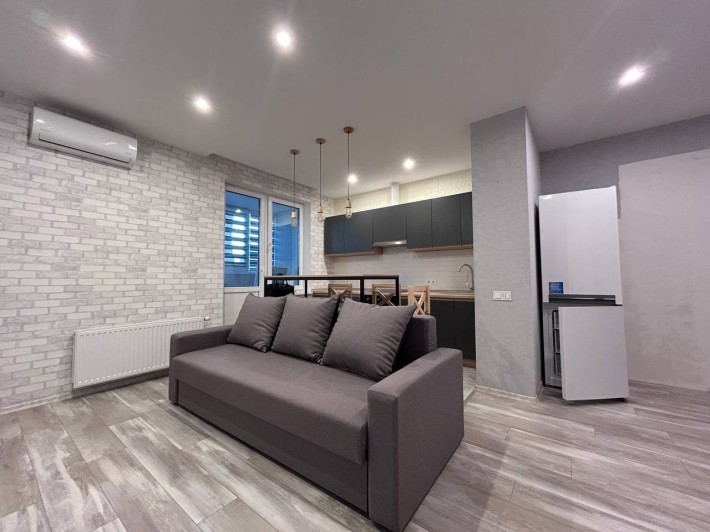 Продаж 2 кім. квартири з ремонтом ЖК Новомостистицько- Замковецький - фото 1