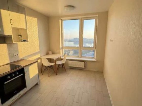 Продаж 1-к.квартири вул. Кам'янська 128. Вирлиця Київ