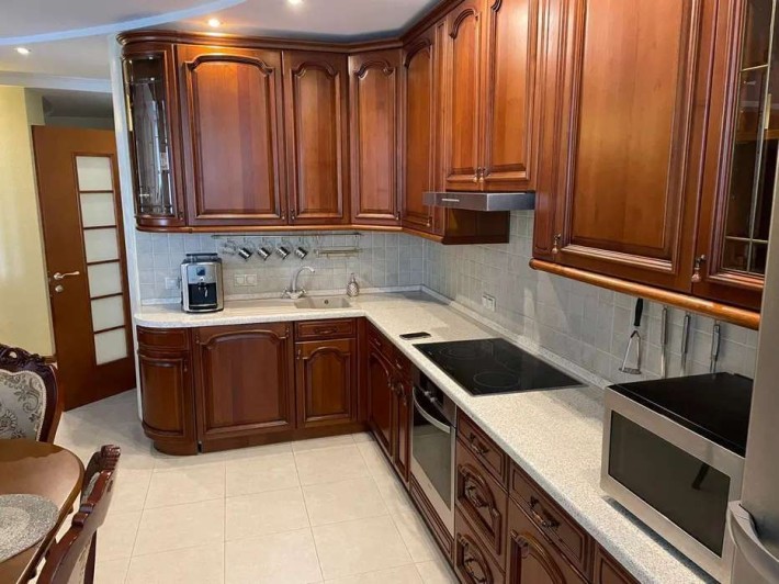 Продаж 3-к квартири вул. В'ячеслава Чорновола 20 - фото 1