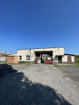 Комерційна нерухомість - фото 1