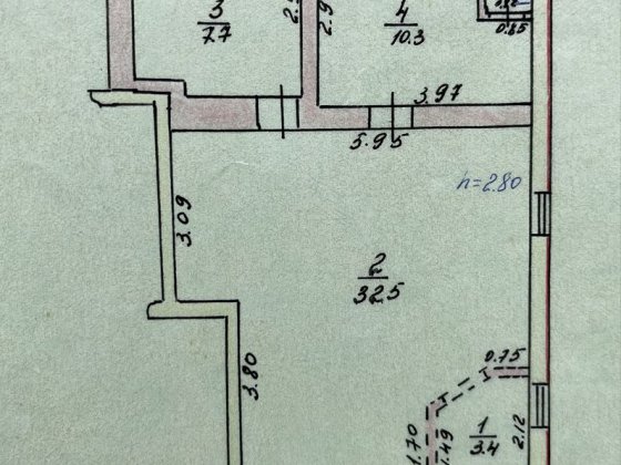 Продам перукарню та недобудовану 2- поверхову будівлю