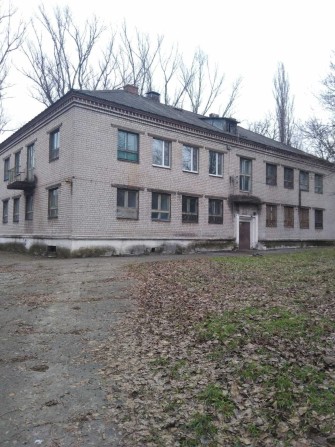 Нежитлові будівлі в м. Кам'янське, вул. Звенигородська, буд. 17 - фото 1