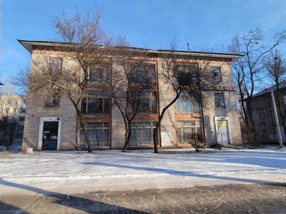 Нежитлова будівля за адресою м. Кам’янське , вул. Квітів, 10 Кам'янське