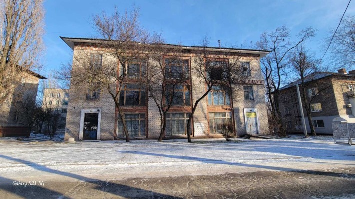 Нежитлова будівля за адресою м. Кам’янське , вул. Квітів, 10 - фото 1