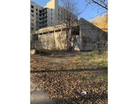 Будівля їдальні, 1338,2 кв. м, вул. Сірка Івана, 39А Каменское