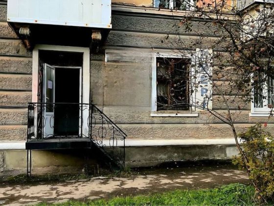 Продається фасадне комерційне приміщення 30 м2 біля жд вокзалу Дрогобич