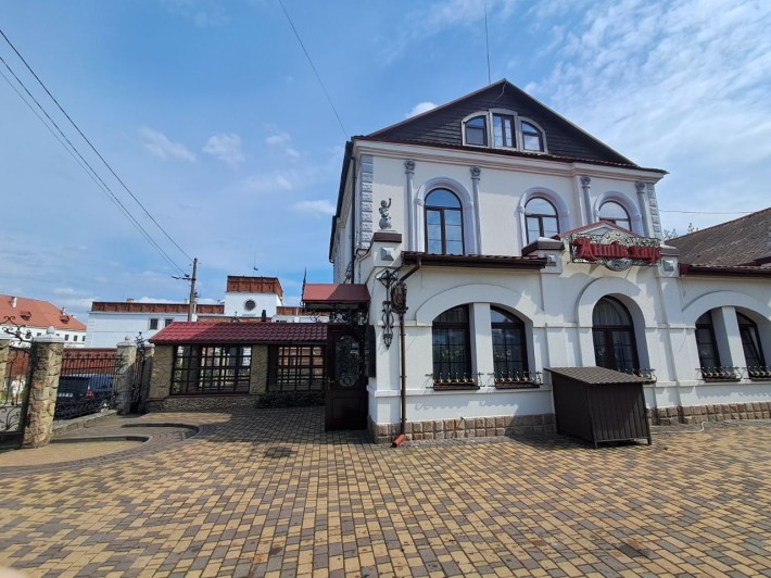 Продаж Комерційної, Історичної Нерухомості в Дубно, Без Комісії. - фото 1