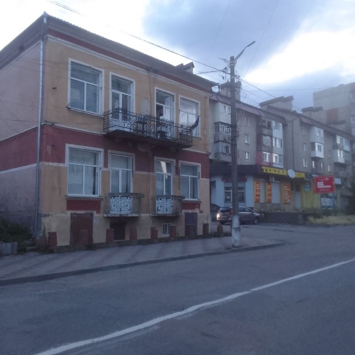 Комерційне приміщення в центрі Калуша - фото 1