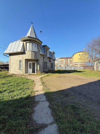 Продаж комерційного приміщення в центрі міста - фото 1