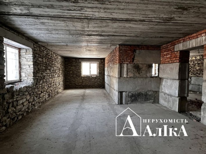 Продам приміщення в Старому місті з видом на каньйон - фото 1