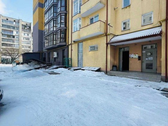 Продаж комерційного приміщення Калуш