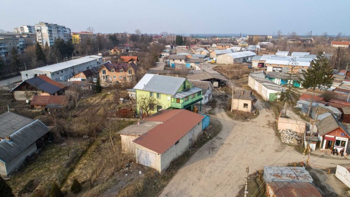 Продам, здам в оренду, обміняю на авто приміщення на Богуна в Коломиї - фото 1