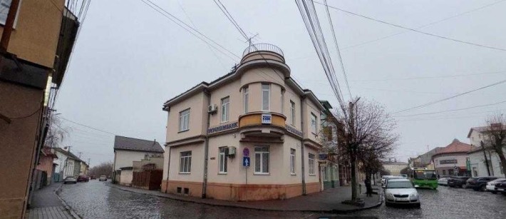 Нежитлова будівля, площею 255,3 кв.м, м.Мукачеве - фото 1