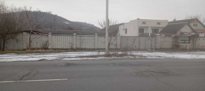 Торгово виробничий комплекс с житловою частиною - фото 1