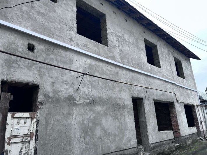 Продаж комерційного приміщення м. Мукачево центр - фото 1