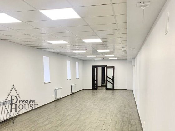 Продаж комерційного приміщення Нововолынск