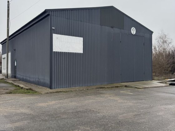 Склад, ангар, СТО,станція технічнооо обслуговування Ромни