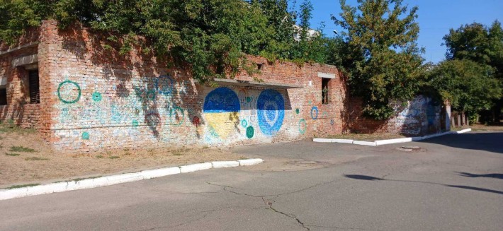 незавершене будівництво в Смілі - фото 1