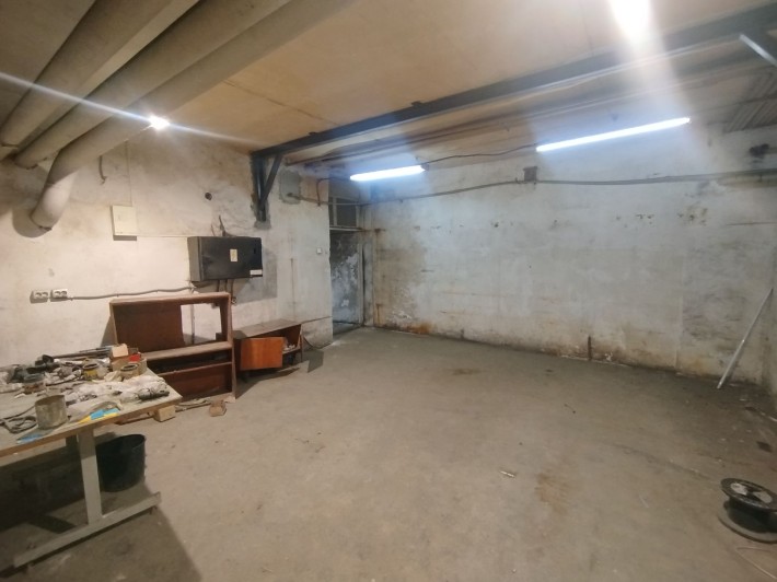 Комерційне приміщення для ведення бізнесу 200м². р-н Осташівки - фото 1