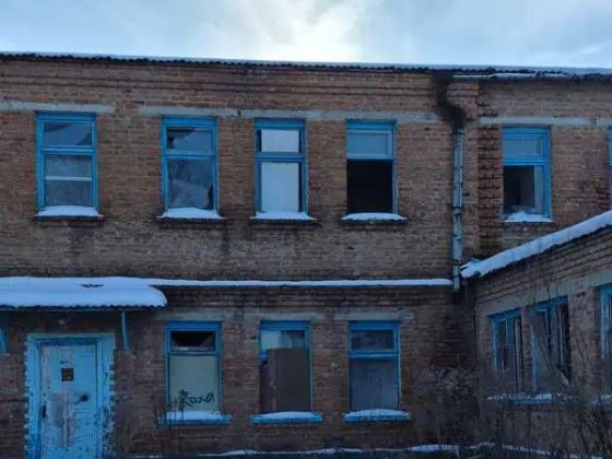 Нежитлова будівля, вул. Симоненка Василя,3, м. Хмільник Хмільник