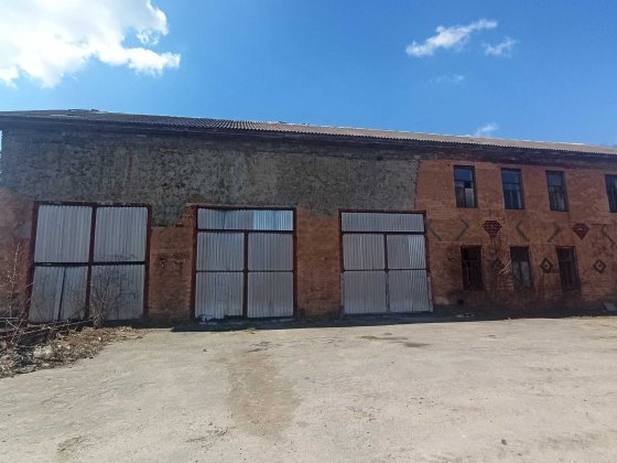 Продається/здається в оренду виробнича база Шепетовка