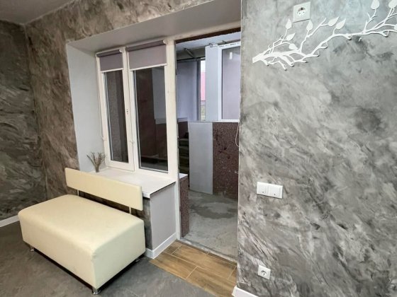 Продаж комерції з готовим ремонтом. Гарна інвестиція під оренду і собі Хмельницький