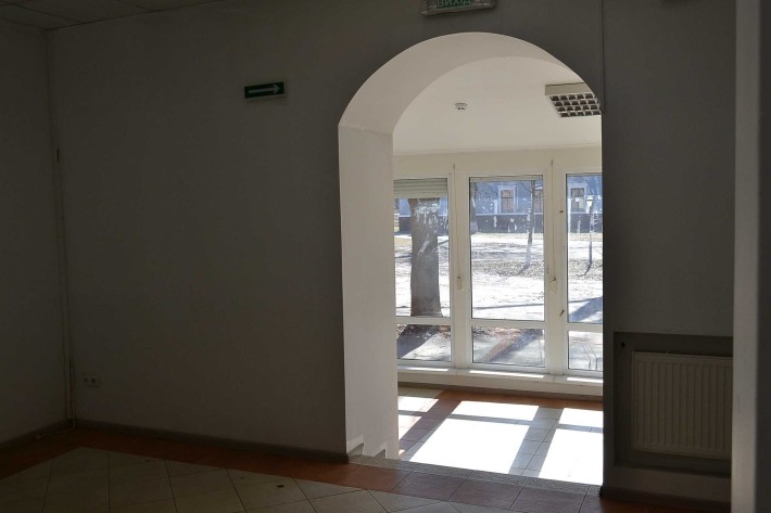 Продається    ( оренда)  помещение (Капсюль) ,центр. - фото 1