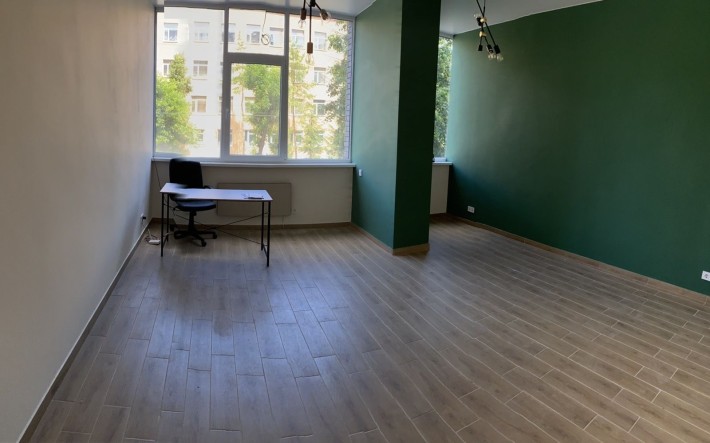 Продаж приміщення БЦ ЛАКШЕРІ фасад - фото 1