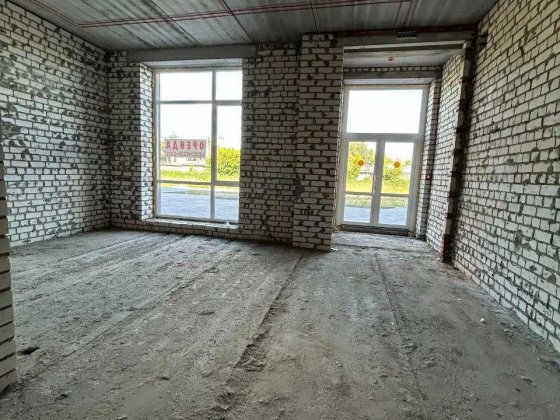 Продаж приміщення на першому повноцінному поверсі! Буча