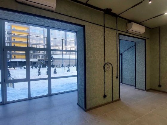 Продаж приміщення з новим ремонтом ЖК Міленіум Стейт  м. Буча Буча