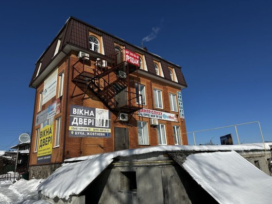 Приміщення під Приватну Клініку з можливістю розвитку у центрі Бучі Буча