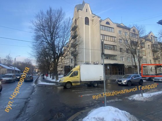 Продаж фасадного приміщення. Чорновола/Нац.Гвардії Івано-Франківськ